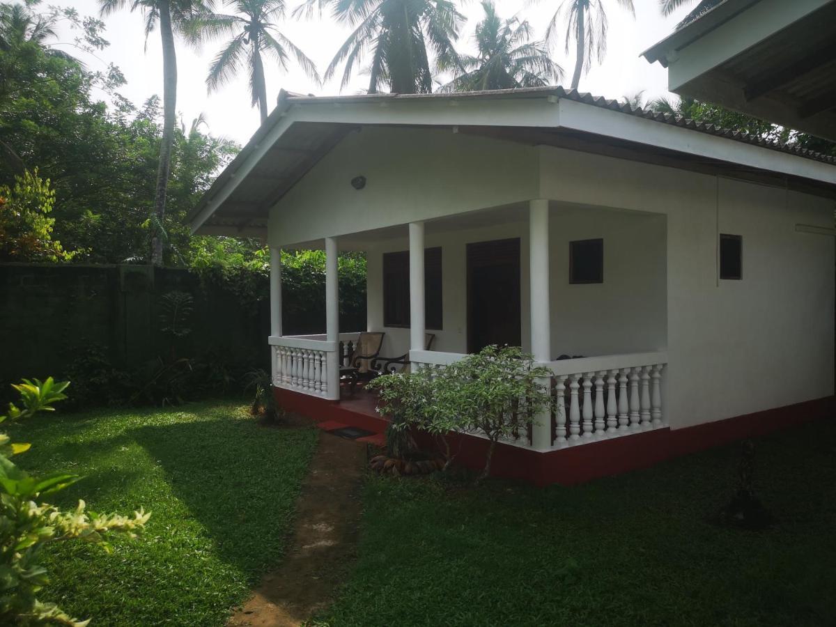 Vidisa Hotel Hikkaduwa Exterior foto