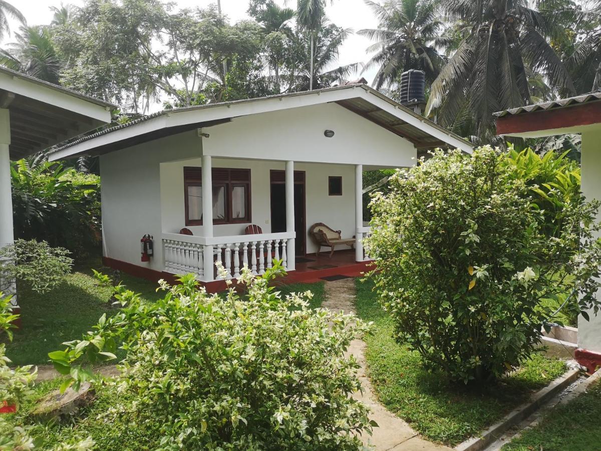 Vidisa Hotel Hikkaduwa Exterior foto