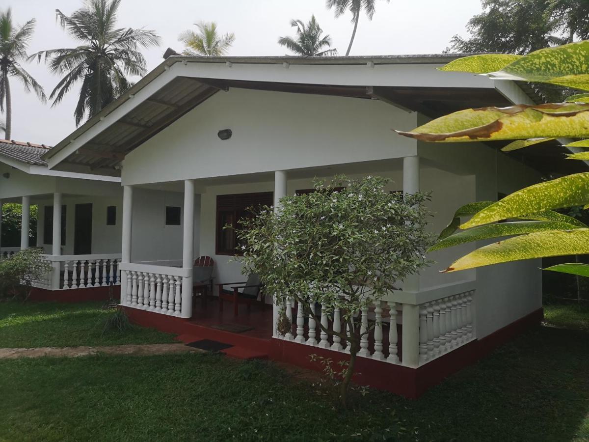 Vidisa Hotel Hikkaduwa Exterior foto